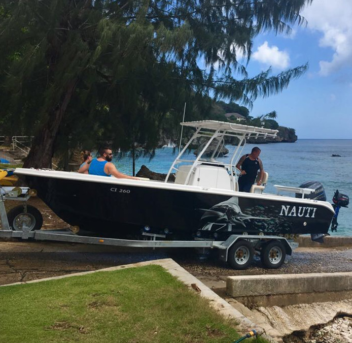Grandsea 24ft/ 7.2m Fiberglass Center Console Fishing Boat for Sale